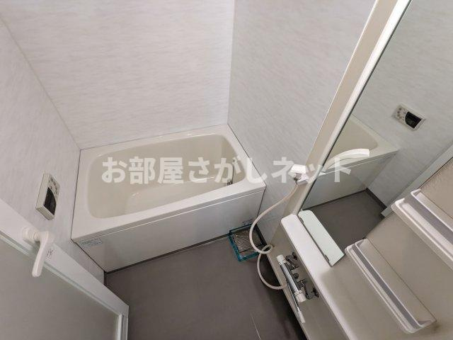 ガーデン板橋氷川町の浴室