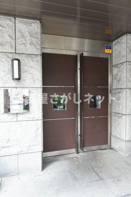 パレステュディオ新宿都庁前【おとり物件なし】#学生・社会人にオススメ！初期費用分割払いOK！のエントランス