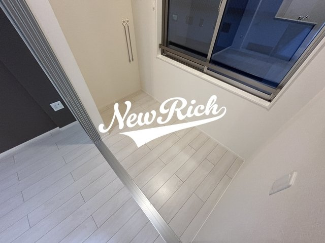 伊勢崎市三室町のアパートのバルコニー