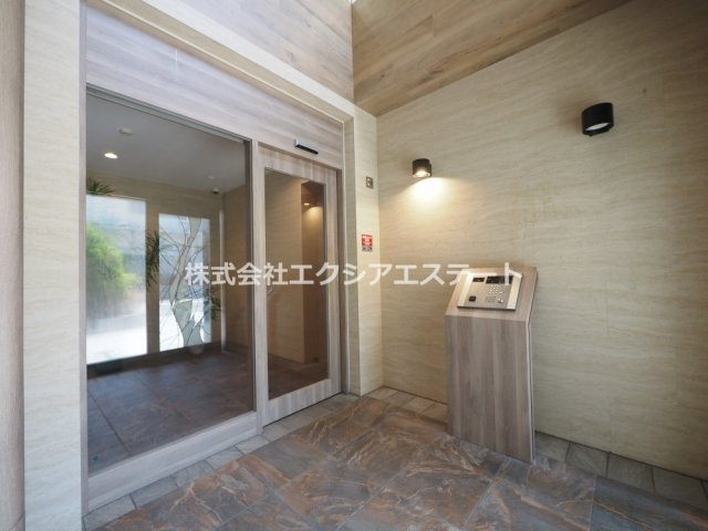 MIKI GARDENのエントランス