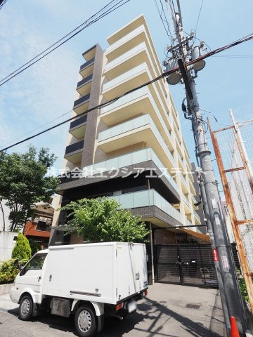 MIKI GARDEN
