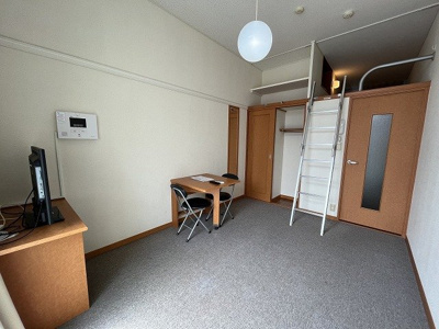 【寝室】 | レオパレスメルツェⅢ