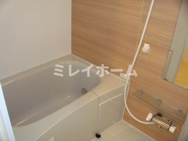 KハウスⅡの浴室
