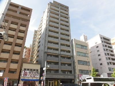 エスリード烏丸五条駅前の外観
