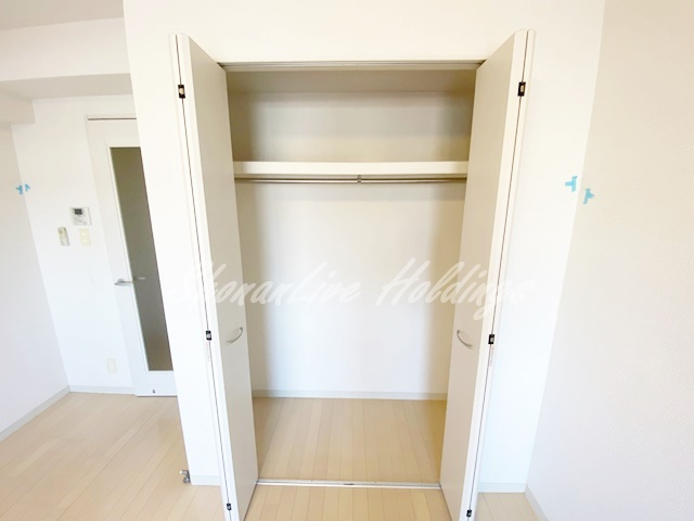 厚木市旭町５丁目の賃貸マンションの収納