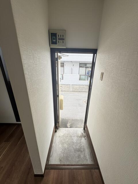ストークハイツ久保田の玄関