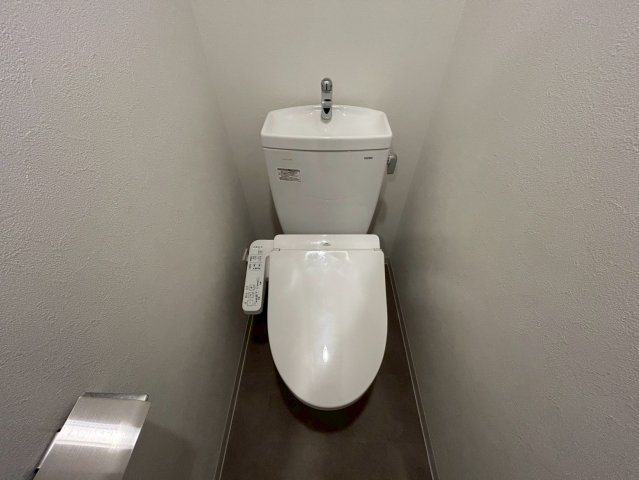 ソルテラス神戸栄町通のトイレ