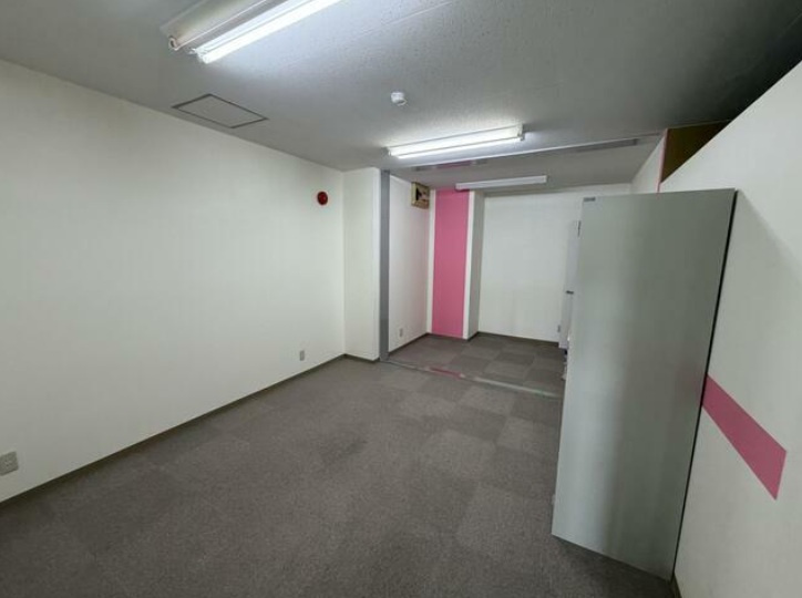 茶屋ヶ坂吉田貸店舗事務所