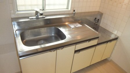 市川グリーンタウン原木のキッチン|ガスコンロ設置可能です。