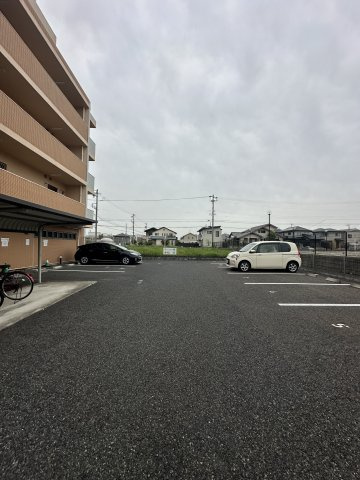 Sun.Up.Royal 浄水Ⅲの駐車場