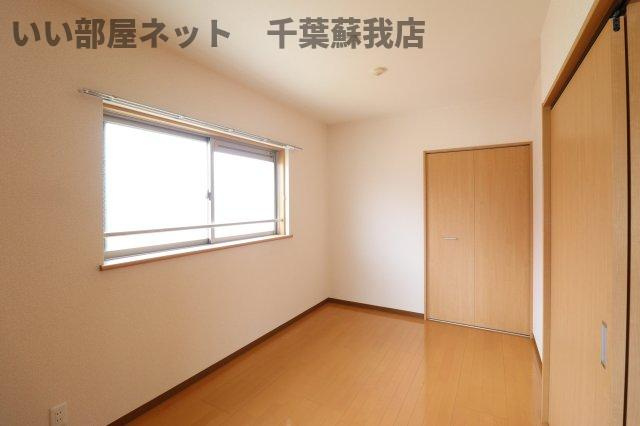 ペレーネ増嶋の寝室|落ち着いた色調の寝室です
