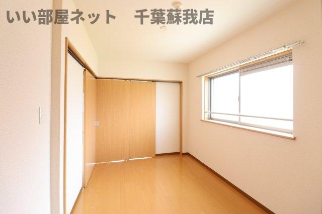 ペレーネ増嶋の洋室|広々とした洋室です