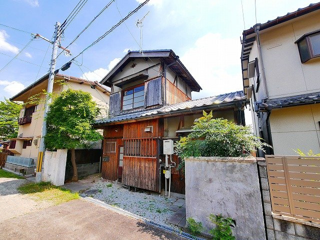 奈良市多門町貸家