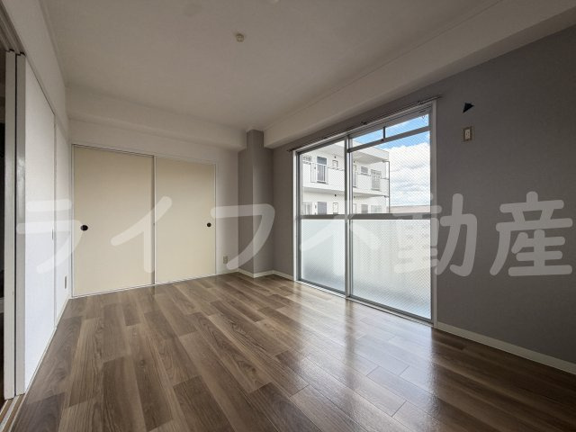 Belong東花園の居間・リビング