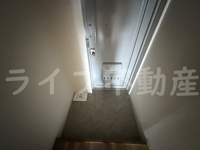 Belong東花園の玄関