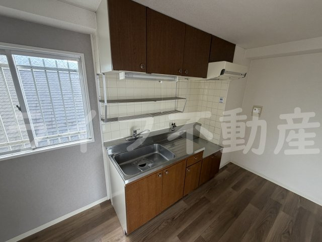 Belong東花園のキッチン