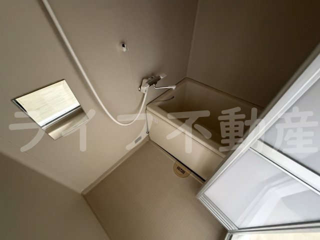 Belong東花園の浴室