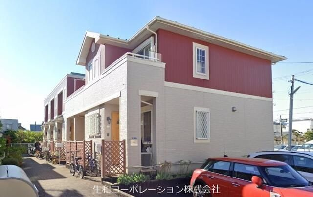 イーストビラの外観
