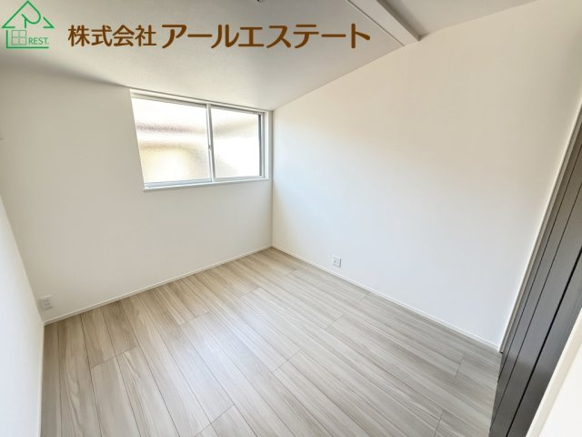加古川市平岡町新在家　　JR「東加古川駅」徒歩17分の子供部屋|同社施工事例