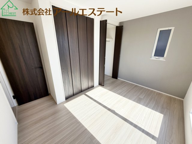 加古川市平岡町新在家　　JR「東加古川駅」徒歩17分の玄関|同社施工事例