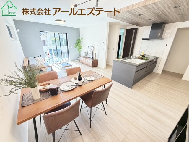 加古川市平岡町新在家　　JR「東加古川駅」徒歩17分の居間・リビング