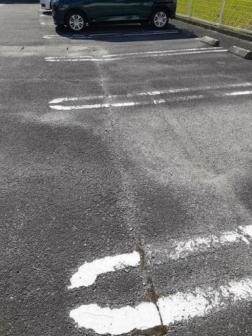 プレアベニューＣの駐車場|駐車場があるので、車を買う予定の方も安心です