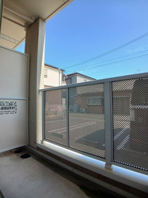 【バルコニー】 | ミーティア　Ⅲ | 開放的で明るい空間を演出してくれるバルコニーです