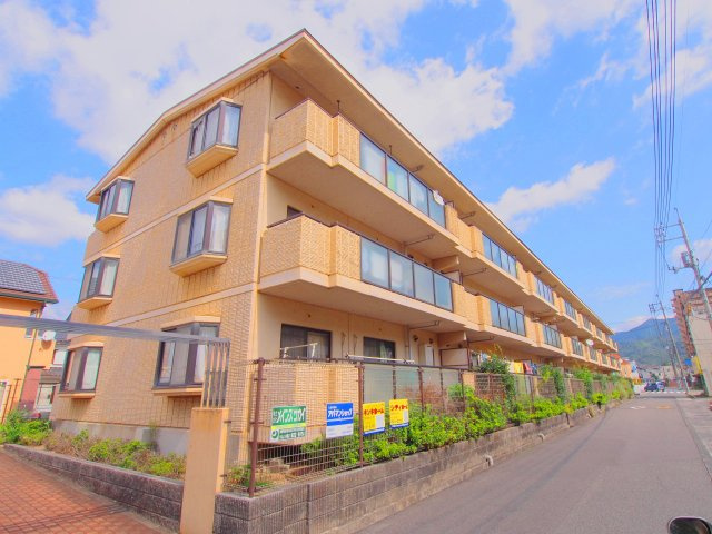 ソレイユ海田の外観