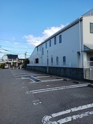 【駐車場】 | プランドール | 駐車場完備です