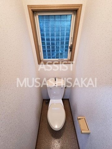 アッシェレムのトイレ