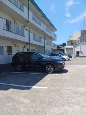 【駐車場】 | ファシナシオン毛見 | 駐車スペースもあります