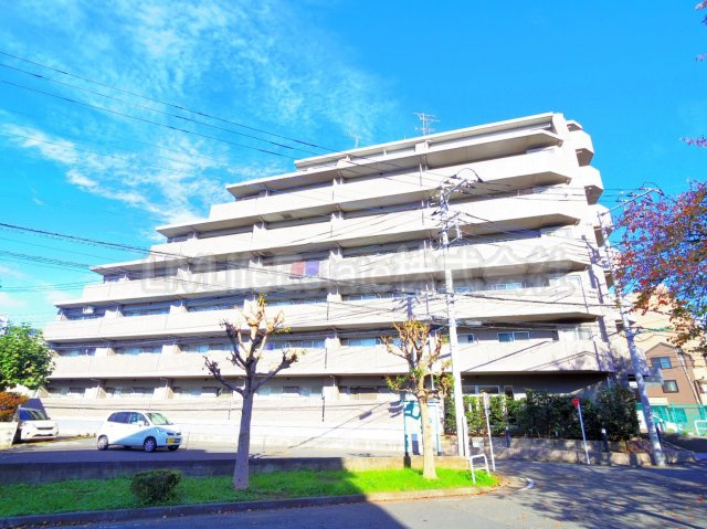 グラディート久米川(グラディートクメガワ)の外観