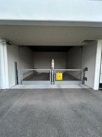 プリオーレ神戸大開通の駐車場|駐車場があります