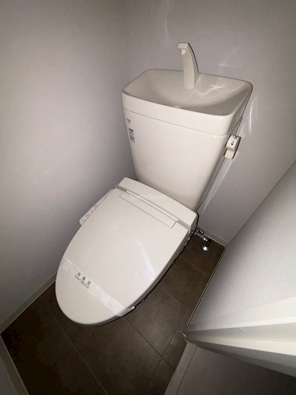 Luxe難波西Ⅲのトイレ