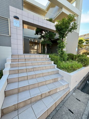 シェリール苦楽園Ⅱの外観