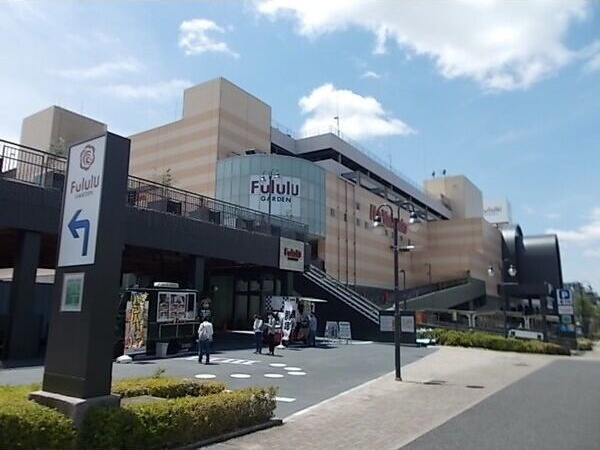 グリフォードBの周辺