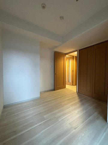 フォレステージュ谷町の寝室