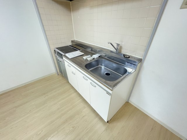 PLENDY北小金のキッチン