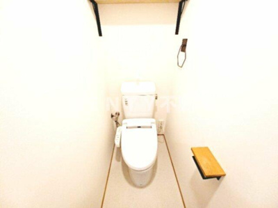 【トイレ】 | 大井５丁目戸建て | コンパクトで使いやすいトイレです