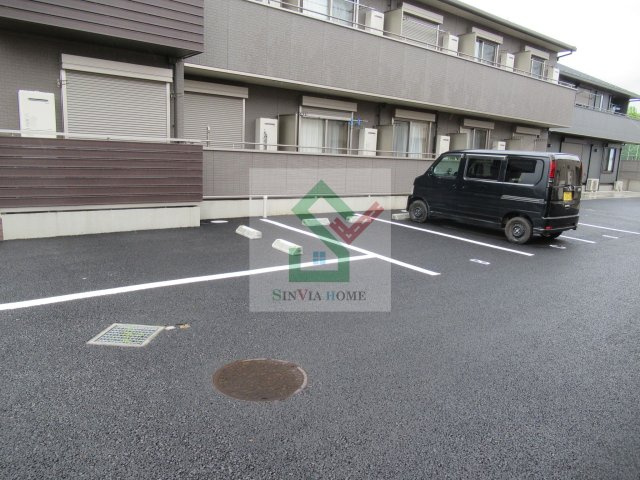 ラフォーレの駐車場