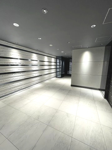 S-RESIDENCE江坂Libleのロビー