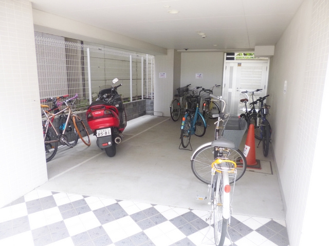ステージファースト西巣鴨二番館の駐車場|駐輪場です☆たくさん置けます☆