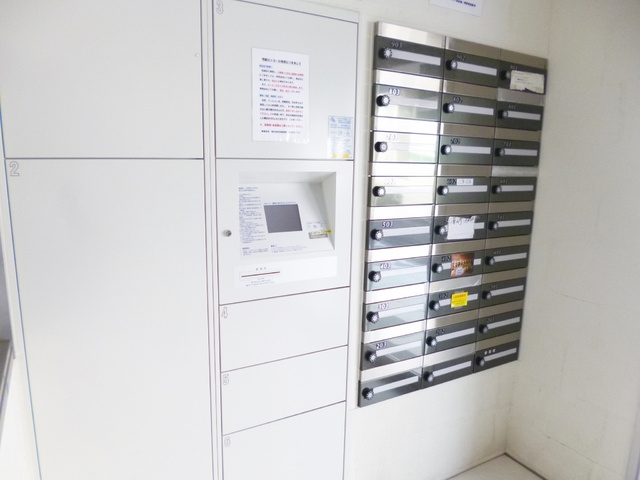 ステージファースト西巣鴨二番館のその他共用部分|便利な宅配box付きです☆