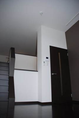 【その他】 | イルサンテⅢ | 明るい雰囲気のお部屋です。