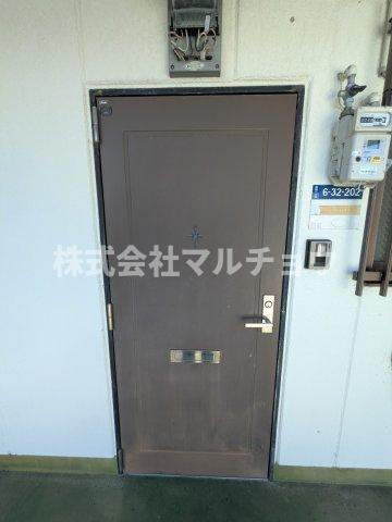 マウンティングッズの玄関|毎日通る玄関はこちらです