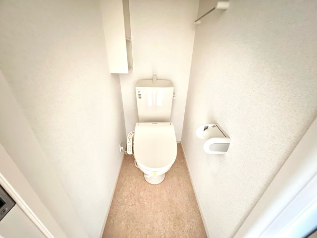アヴァンツァートのトイレ|※別部屋参考写真
