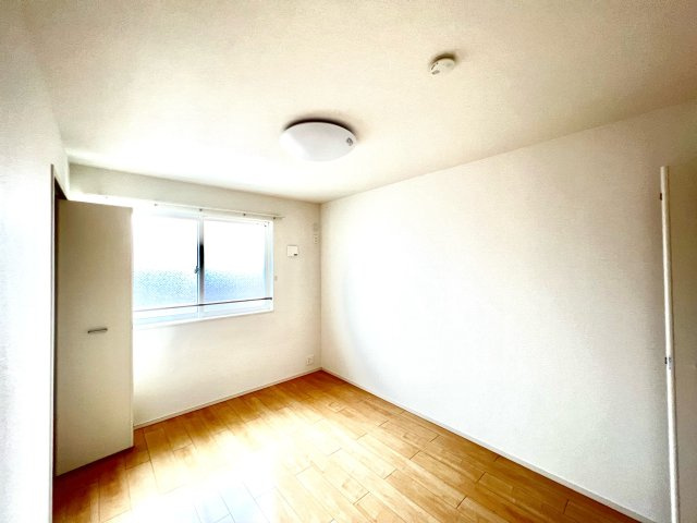 アヴァンツァートの設備|※別部屋参考写真