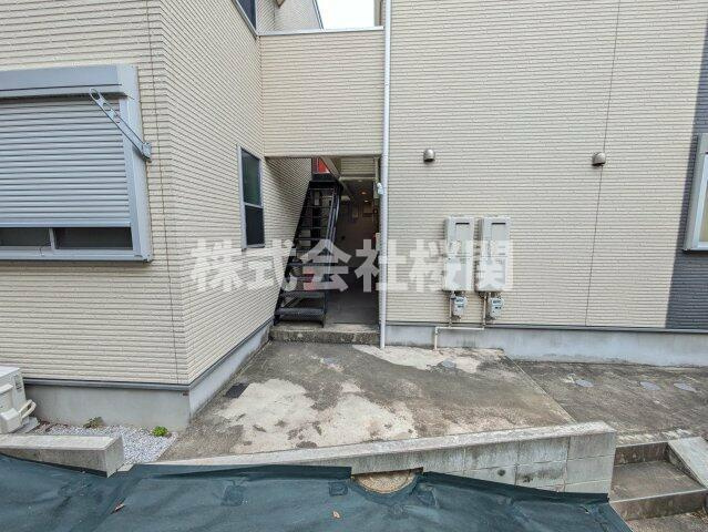 ベイルーム東白楽のエントランス