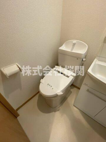 ベイルーム東白楽のトイレ