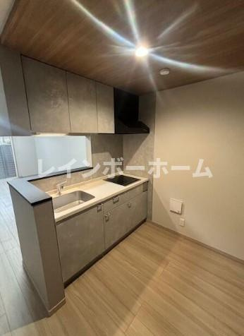 G BASE市川平田のキッチン